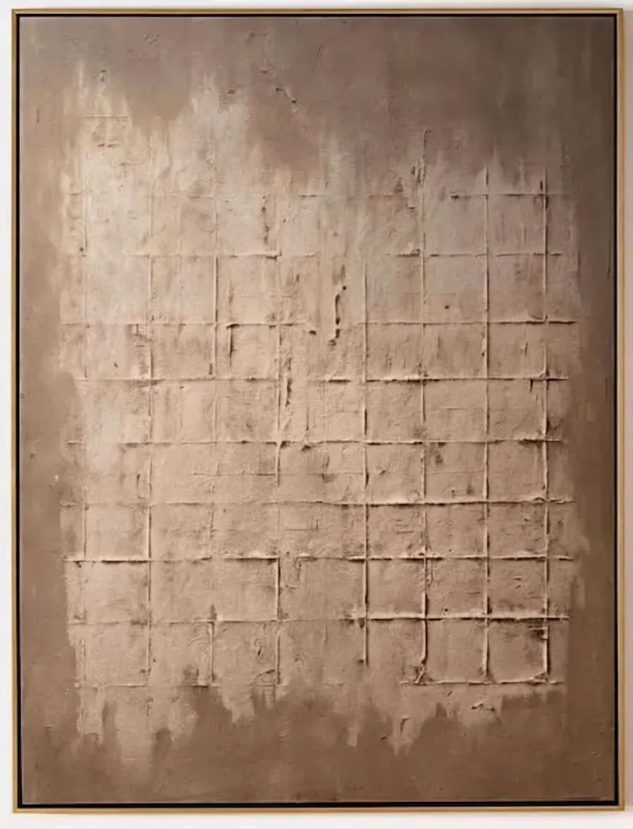 Abstract Grid Quiet Structure