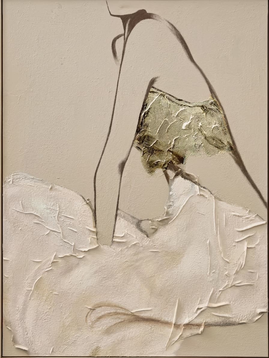 Textured Figure Study Reclined Pause